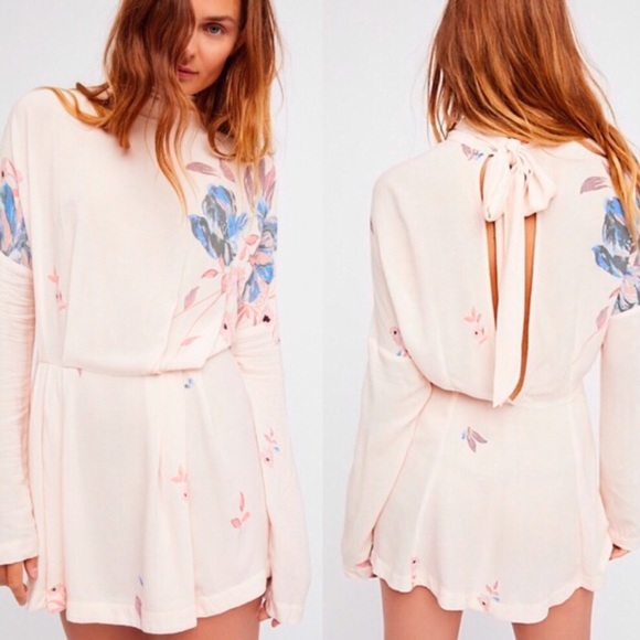 Free People Tops - Free People Gemma Floral Tunic In Ivory